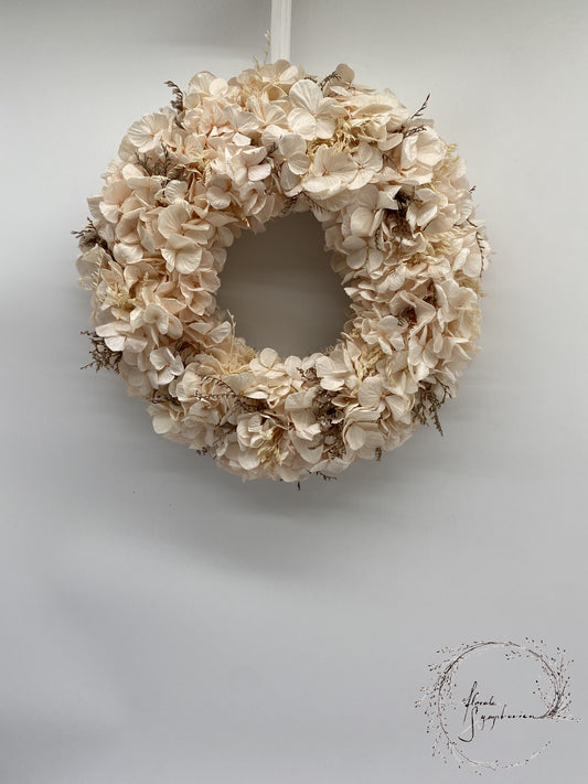Trockenblumenkranz