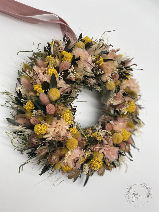 Trockenblumenkranz